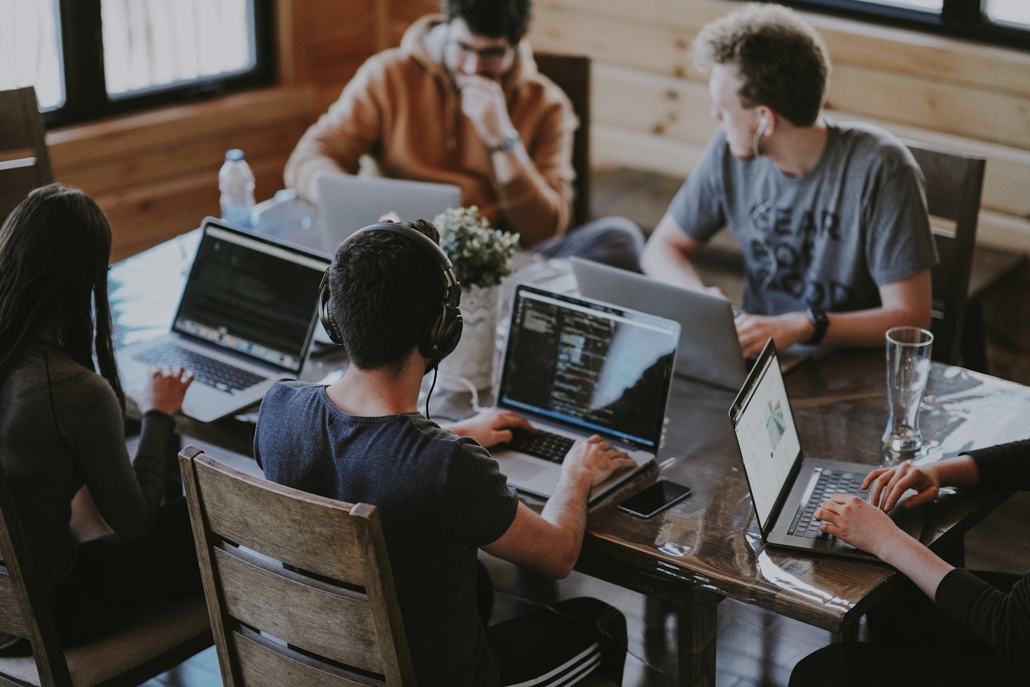 Potenziale entfalten: Erfolgsstrategien für Teams